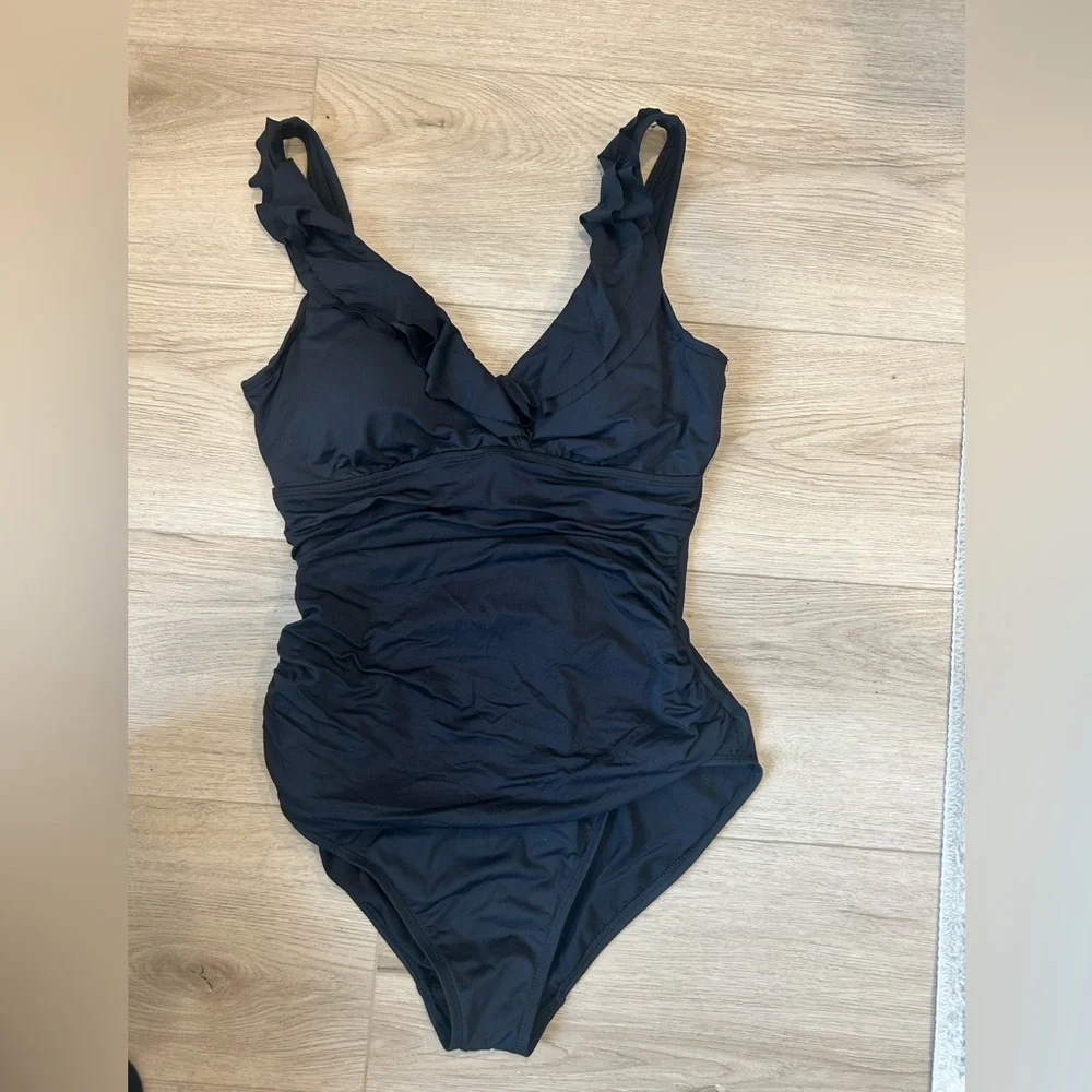 Lauren Ralph Lauren Women’s Underwire Ruffled One Piece Swimsuit Size 10 Black - Picture 2 of 10